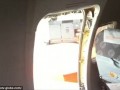 Điều hòa máy bay gặp sự cố, hành khách mở cửa tránh nóng